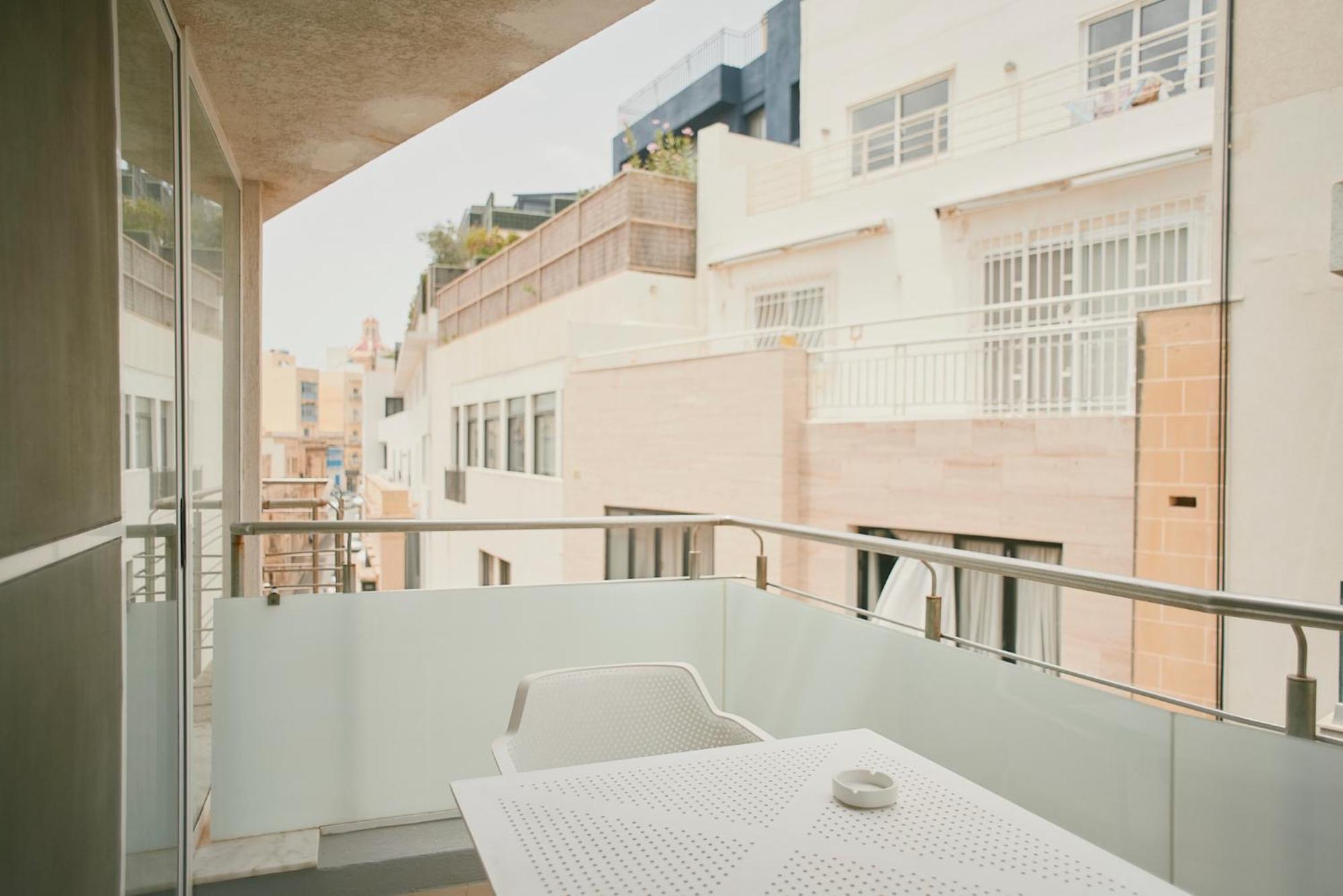 The 501 By Shmoo Apartment Sliema Exterior photo